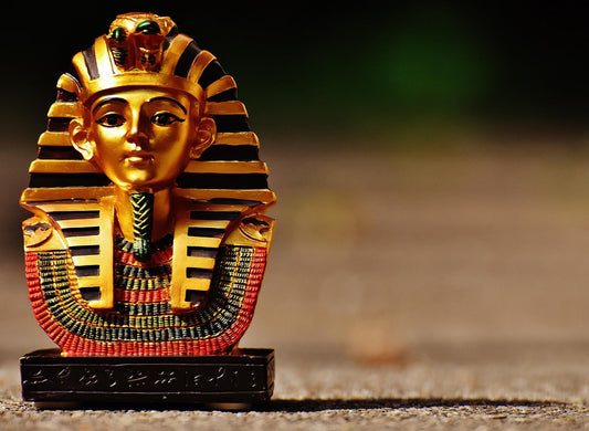 La calvitie à travers l’histoire : des pharaons à Vin Diesel